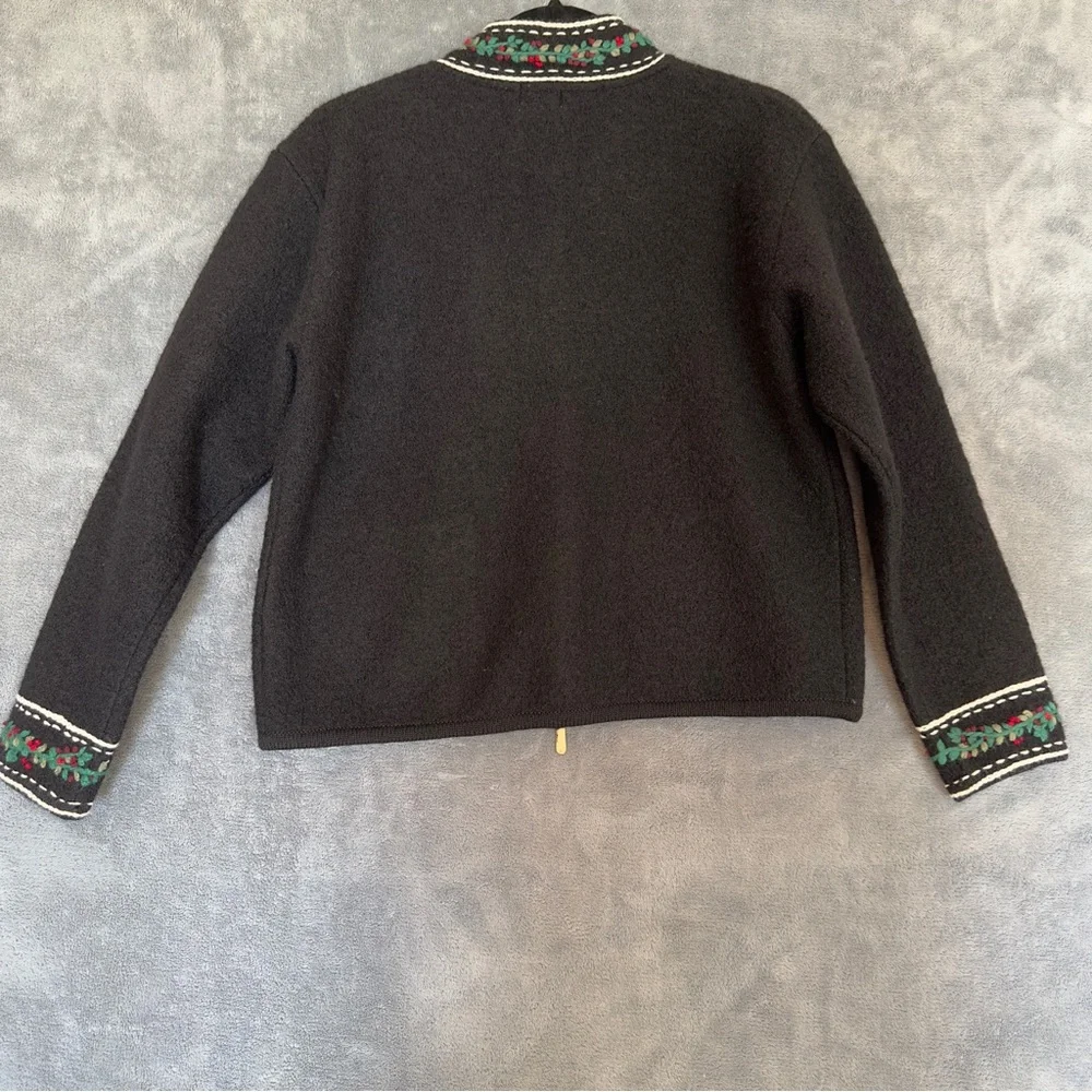 Vintage Alps 100% Wool Black Christmas Holiday Cardigan with Embroidered Accents